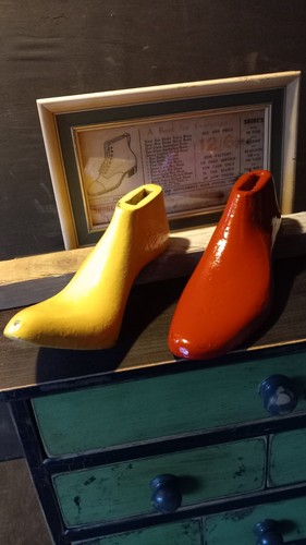 Vintage antique cobblers shoe - vintage,