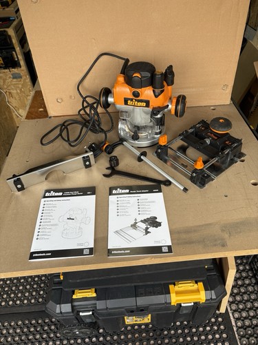 Triton 1400w plunge router - 1400w, /