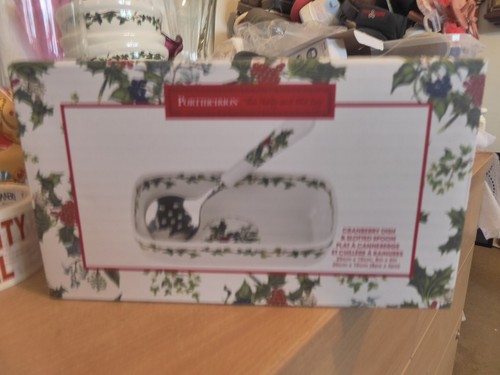 Brand new portmeirion holly - new,