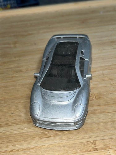 Used maisto jaguar xj220 - used,