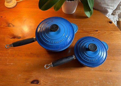 Creuset blue enamel cast - le,