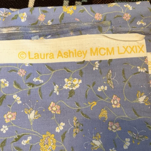 Vintage laura ashley - laura,