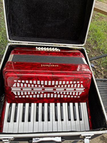 Scandalli red small piano - small,