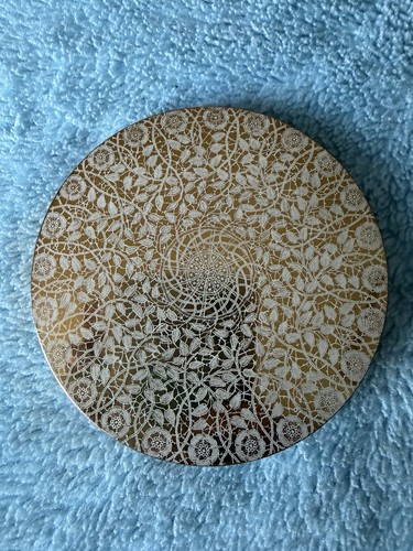 Vintage vogue powder - vogue,
