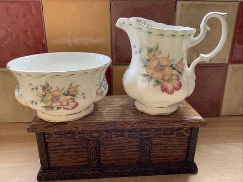 Royal albert constance milk - royal,