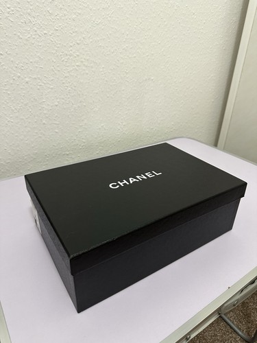 Authentic chanel empty gift - chanel,