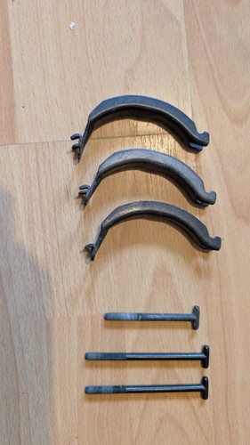 Thule square roof bar - square,