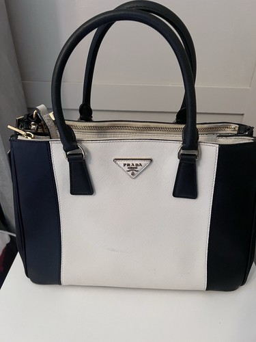 Prada galleria gold hardware - gold,