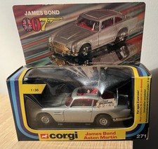 Corgi 271 James Bond Aston