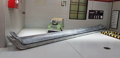 Land rover rear wing - wing, stay