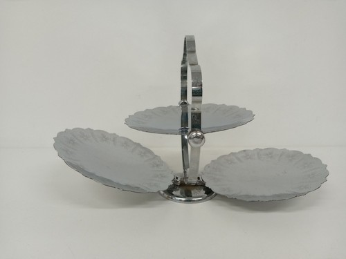 Vintage silver metal three - metal,