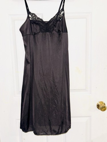 Vintage vassarette black - vintage,