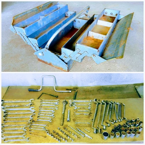 Vintage metal multi tier - vintage,