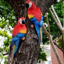 Wall Mounted Resin Parrot Ornaments Lifelike Bird Sculpture for Home and Garden