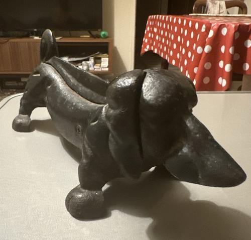Vtg black heavy cast iron - heavy,