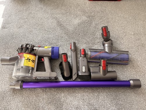 Dyson animal vacuum cleaner - v7,