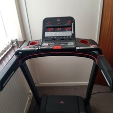 REEBOK JET 100 TREADMILL