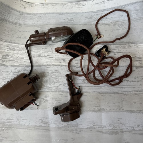 Vtg brown singer sewing - singer,
