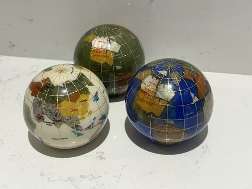 World globe gemstone vintage - world,
