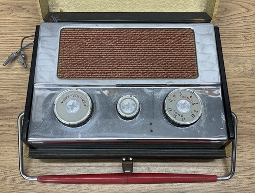 Vintage pye radio for - -,