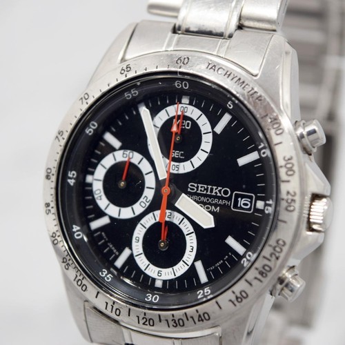 Seiko chronograph 100m water - seiko,