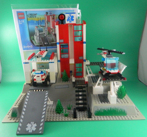 Lego city hospital 7892 - city,
