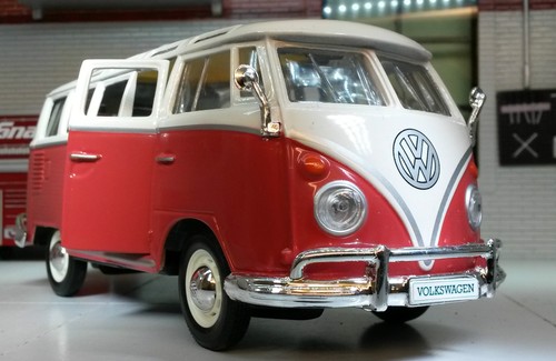 Split screen t1 - 1:25/24, vw