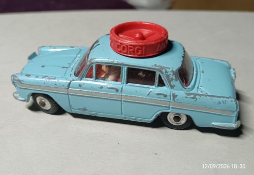 Corgi toys 236 austin - toys, a60