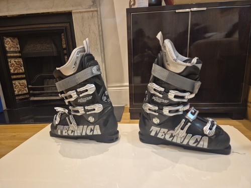 Tecnica ski boots - size, 28.5