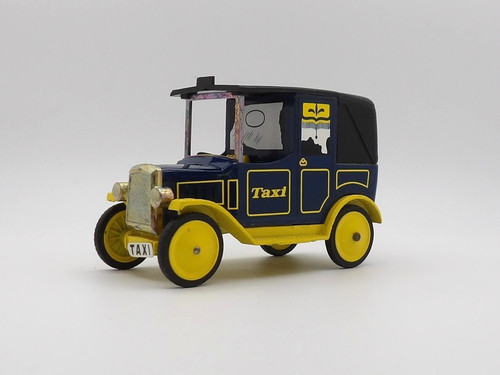 Dinky toys taxi blue - near, mint
