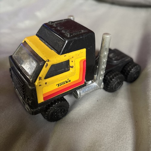 Vintage tonka truck - vintage,