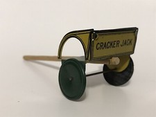 1939 Vintage Premium Cracker