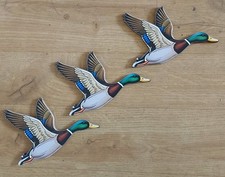 3 FLYING WILD DUCKS 2D(Flat)
