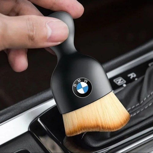 Car interior cleaning brush