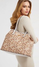 Guess Authentic Taupe Vikky