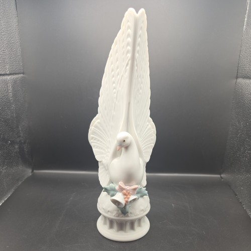 Lladro dove figurine 6643 - lladro, figurine.