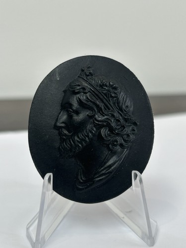 Wedgwood black basalt portrait - black,