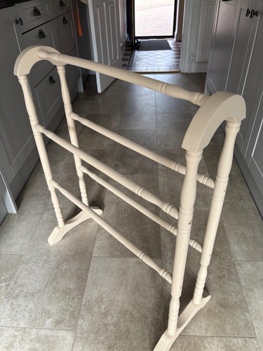 Vintage cream wooden - cream,