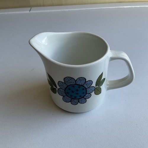 Meakin studio topic cream - j&g,