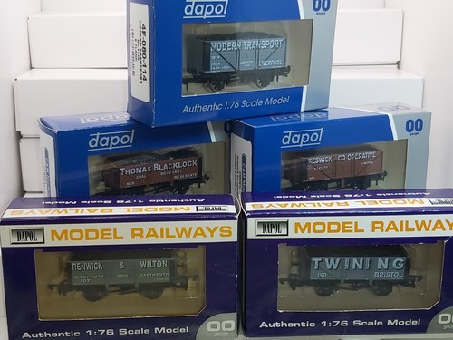 Dapol open wagons oo - -,
