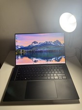 Dell XPS 15 9510 i7-10750H