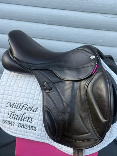 Liberty mono flap jump saddle - flap,