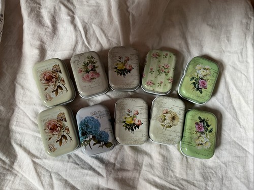 Vintage decor little tins - decor,