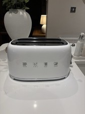 Smeg TSF02CRUK 4 Slice Toaster