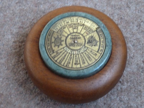 Vintage year desk top - vintage,