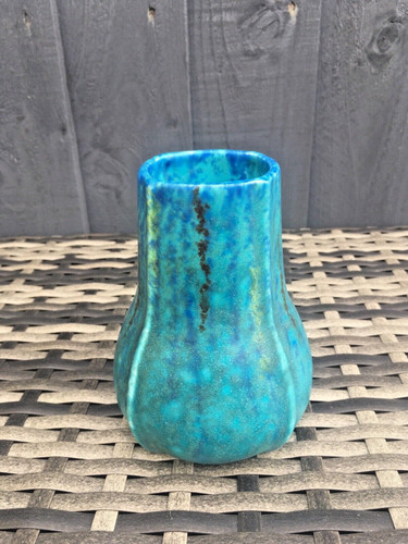 Antique mottled turquoise - mottled,