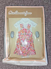 Very pretty and rare Vintage