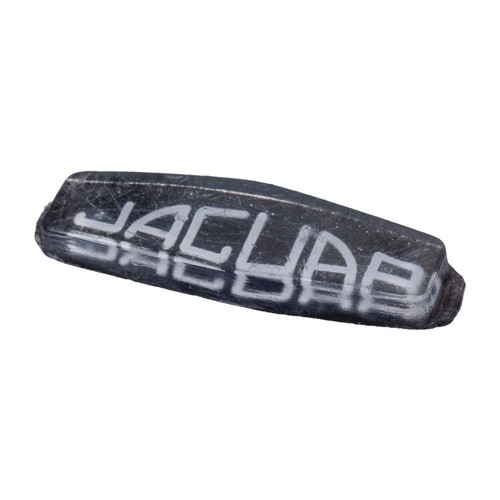Jaguar grille badge - jaguar,