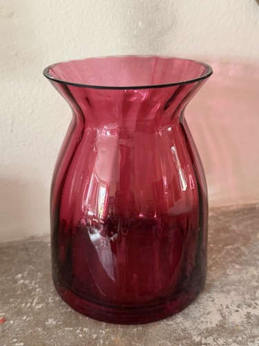 Cranberry style vintage - style, glass