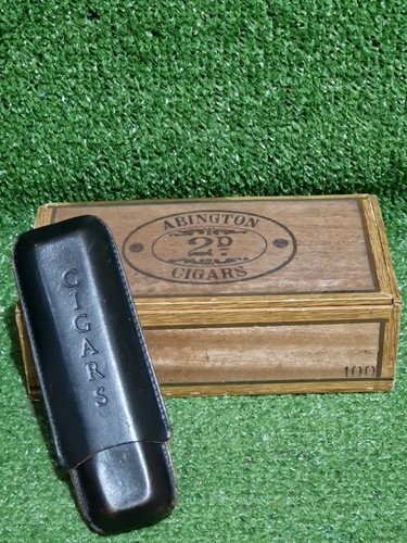 Wooden cigar box case - wooden,